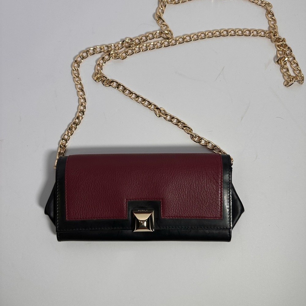 Elegant Burgundy and Black Leather Chain Bag